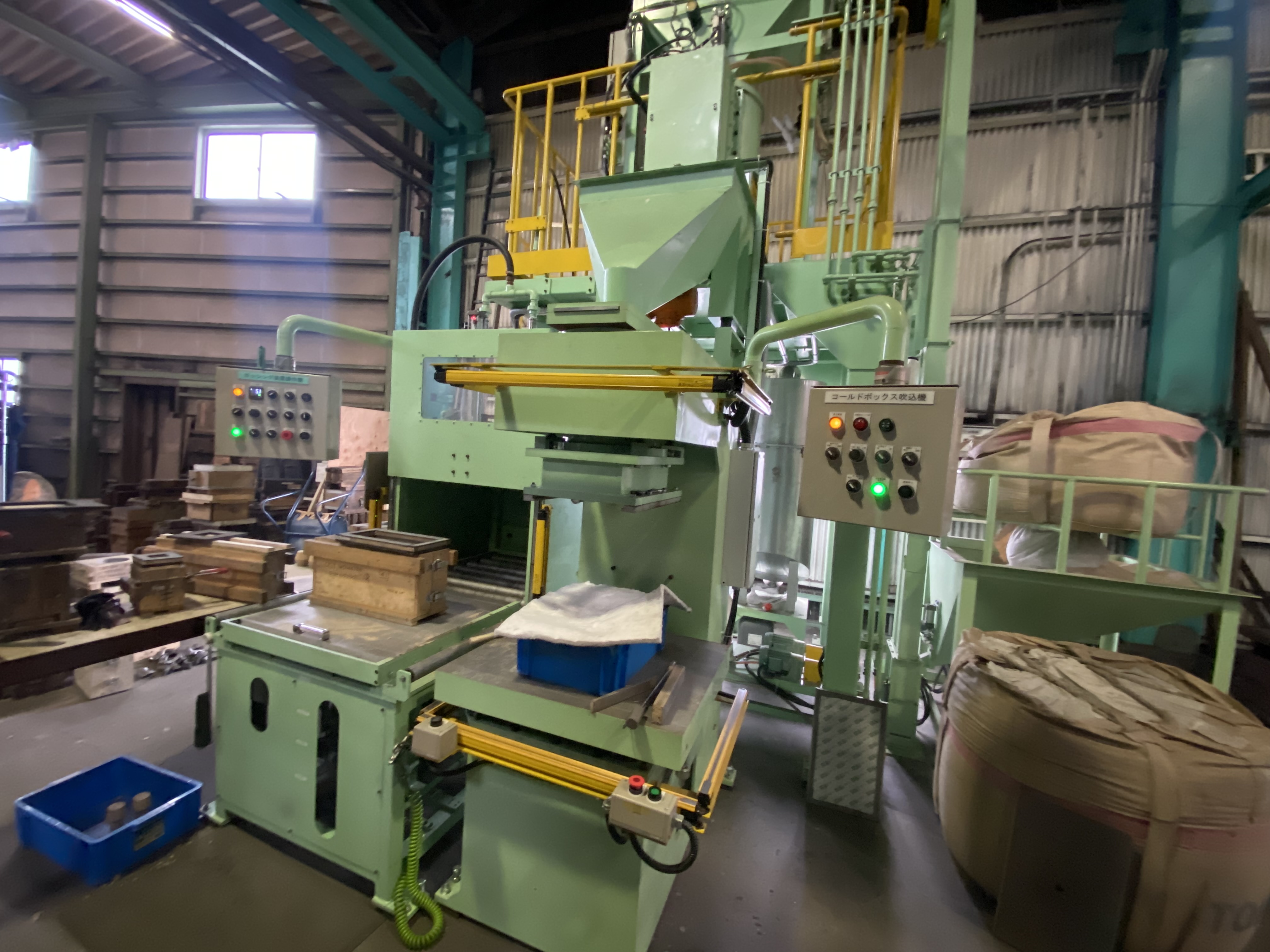 コールドボックス造型機 コールドボックス造型機