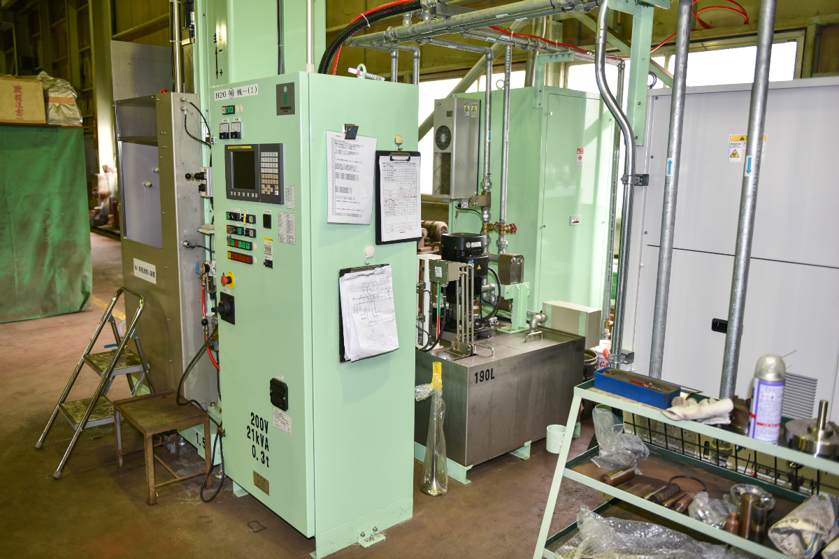 高周波焼入装置